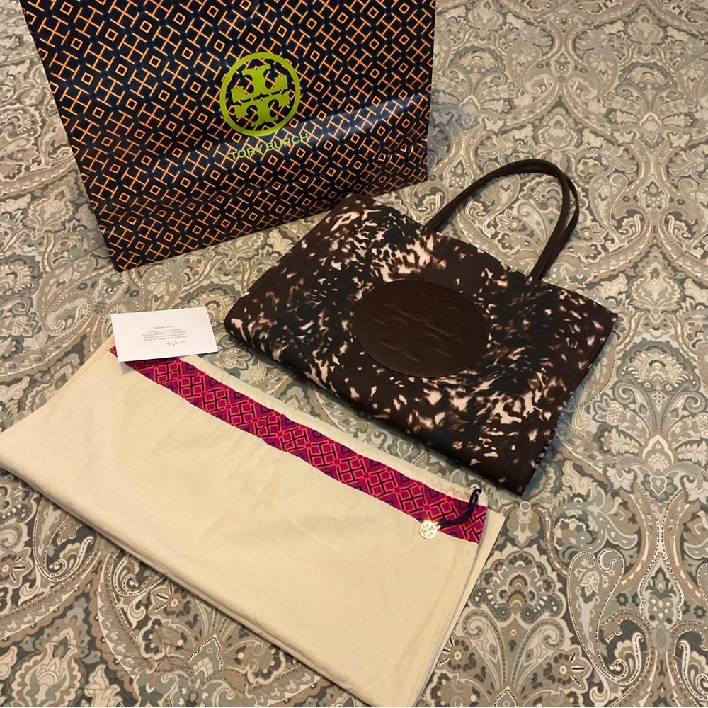 NWOT Tory Burch Ella Print Fall Down Tote Bag - Picture 7 of 16
